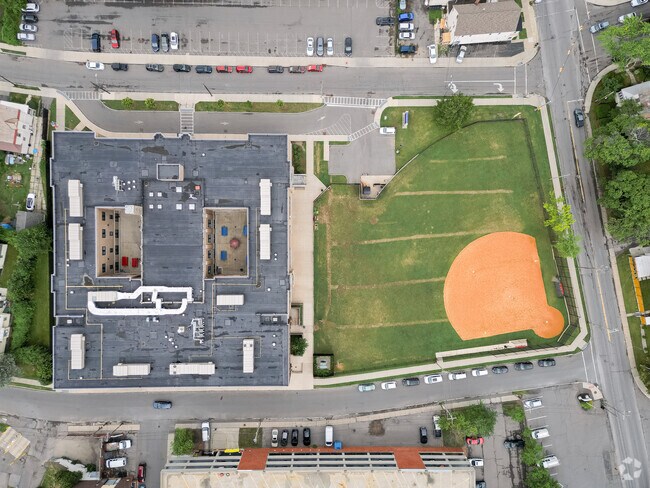 Onida Middle School layout is beautiful and simple.