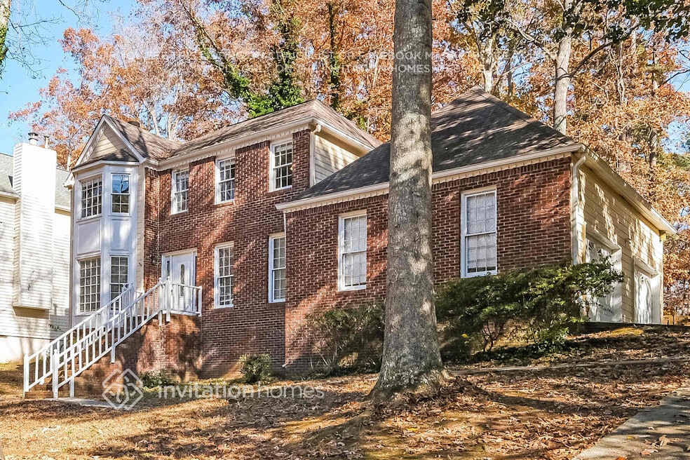 1361 Willowbrook Dr SW, Marietta, GA 30064 - photo 1