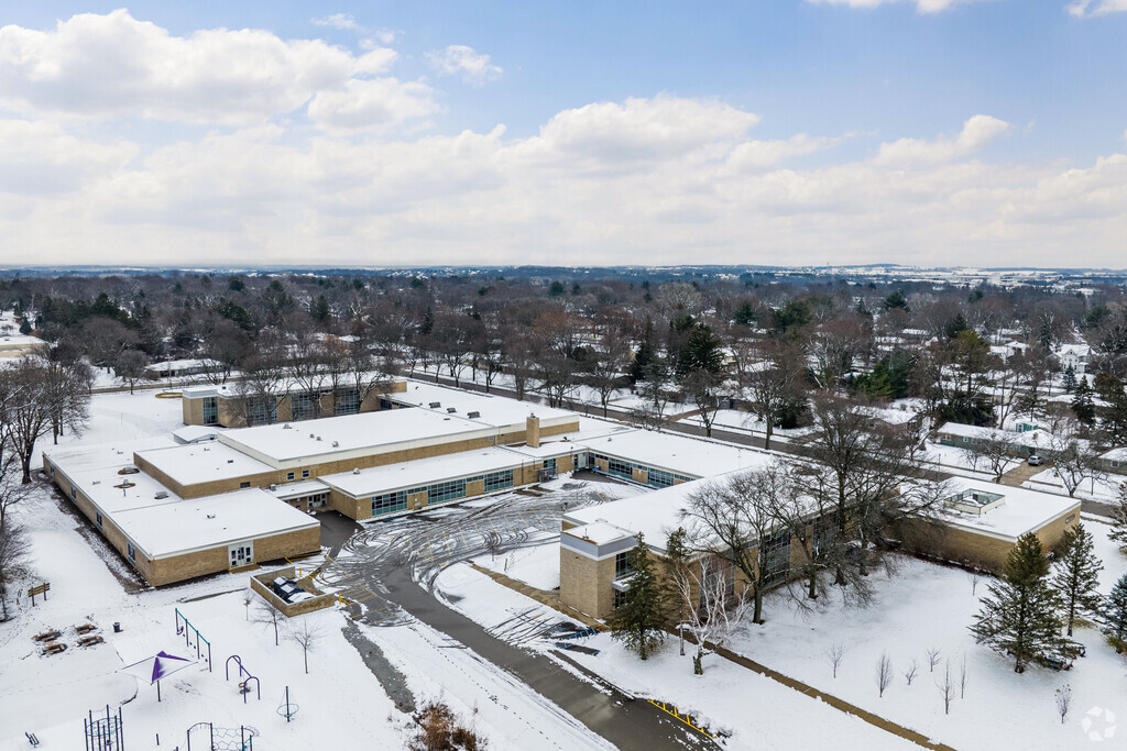 Akira Toki Middle School in Madison is located at 5606 Russett Road.