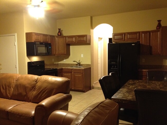 5003 Gemsbuck Chase, San Antonio, TX 78251 - photo 5