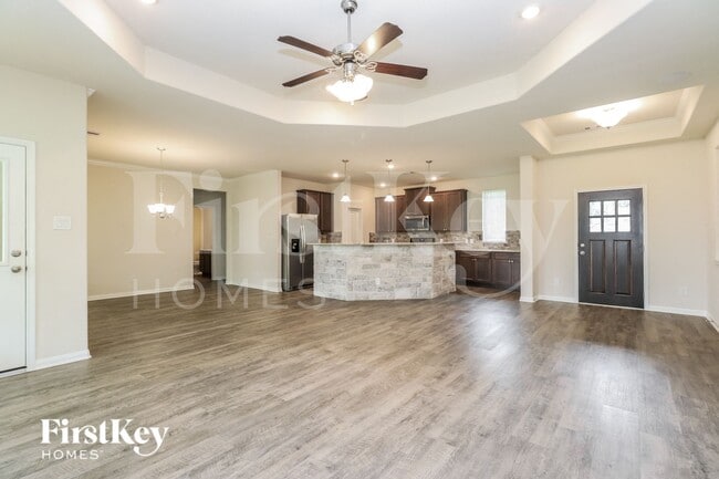 16033 Deer Pines Dr, Conroe, TX 77303 - photo 4