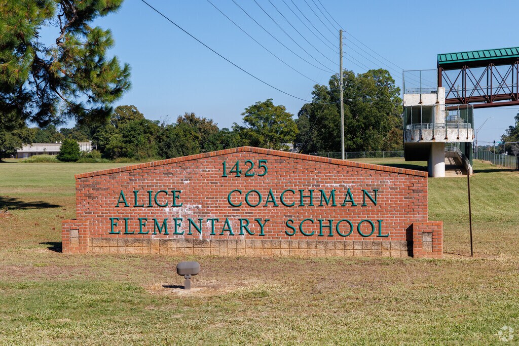 The Alice Coachman Elementary School is located near Dixieland serving grades PK-5.
