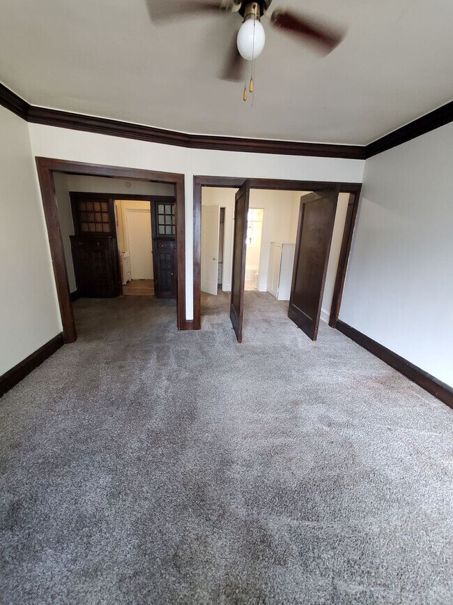831 College Ave Unit 6, Racine, WI 53403