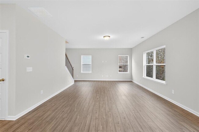 303 Roxeywood Way, Winder, GA 30680 - photo 5