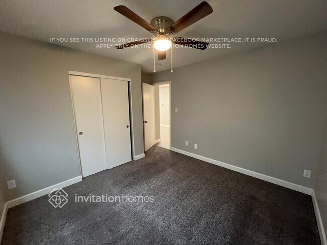 2461 E Manhatton Dr, Tempe, AZ 85282 - photo 7