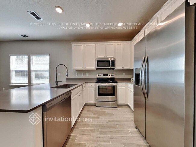 13273 Shore Grass Dr, Jacksonville, FL 32218 - photo 7