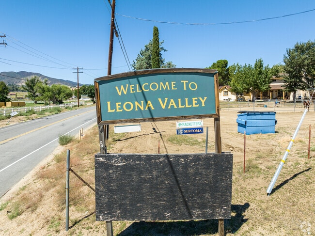 The surrounding Leona Valley community all branch off Elizabeth Lake Road.