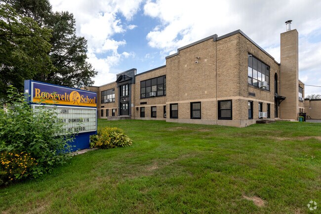 The Roosevelt School is a school option for your children.