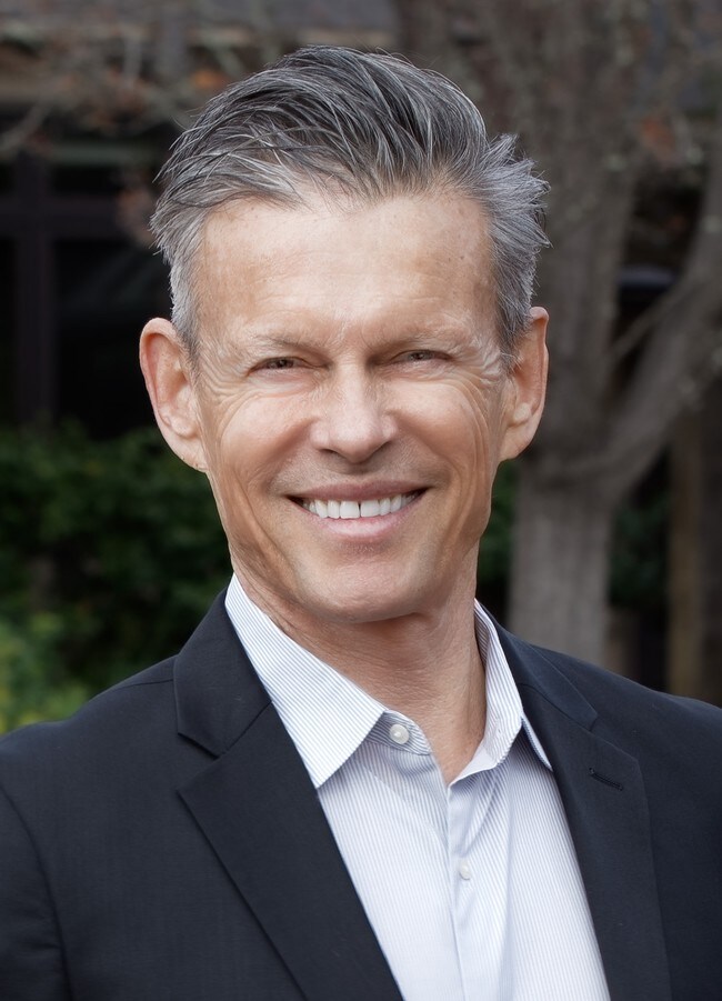 Clark Thompson