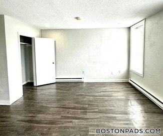 76 Franklin St Unit 40, Worcester, MA 01608