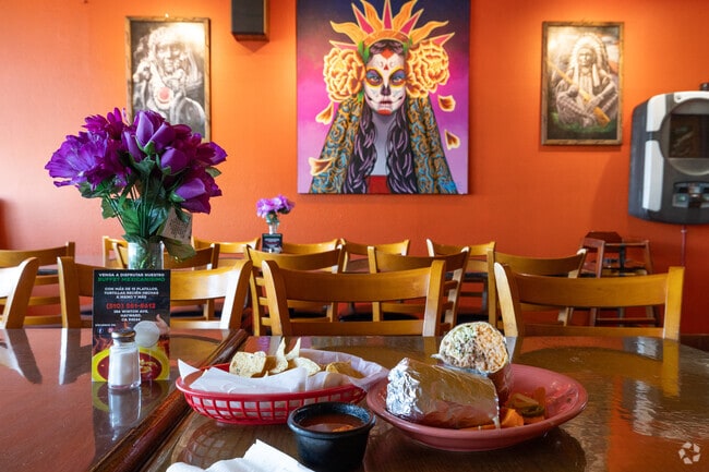 El Indi Taqueria restaurant is a local hot spot in Burbank.
