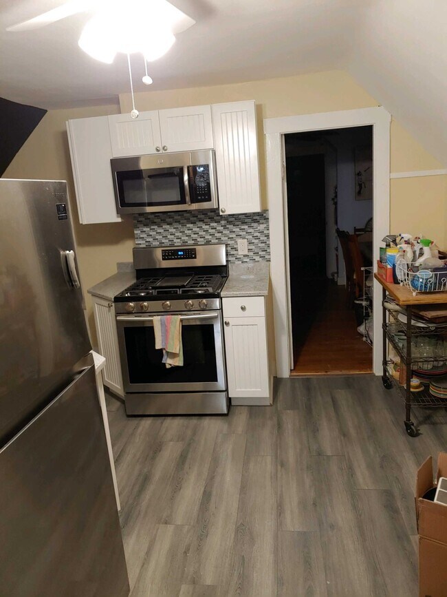 12 Hancock St unit 1, Somerville, MA 02144 - photo 2