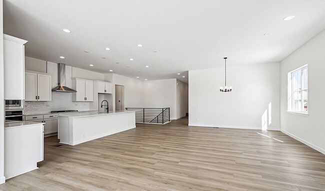 1341 Alyssa Dr, Timnath, CO 80547 - photo 3