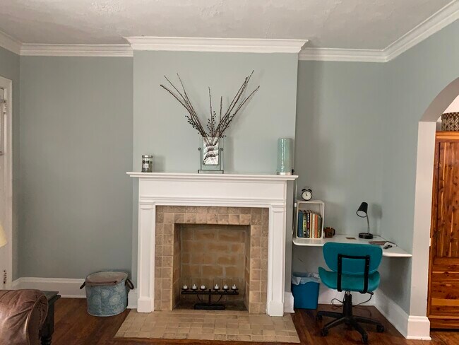Sealed fireplace