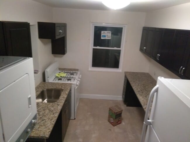 6309 Longfellow St, Riverdale, MD 20737 - photo 6