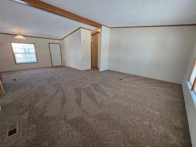 4421 Beechwood St, Village of Clarkston, MI 48348 - photo 2