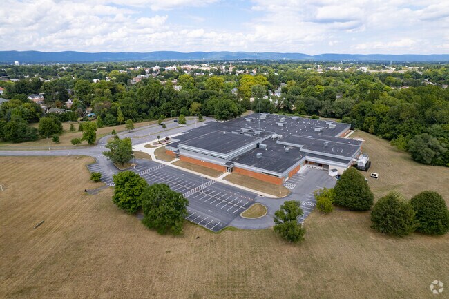 Students and staff love the campus of Lamberton Middle School.