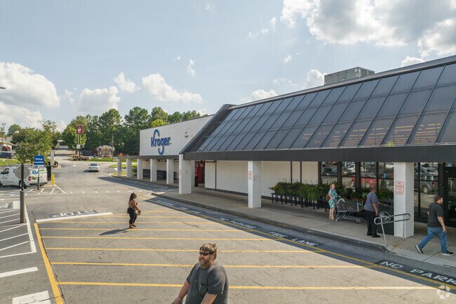 Residents in Bill Arp can satisfy their grocery needs at the local Kroger.