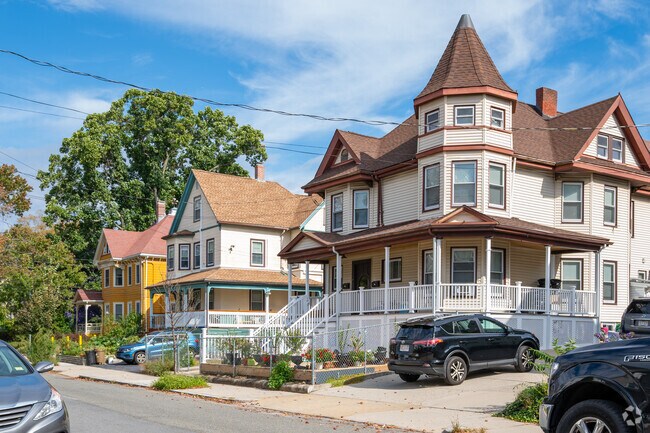 Oak Grove is a neighborhood that's full of multi-colored Victorians.