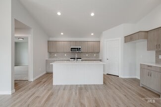 907 N Aleppo Way, Meridian, ID 83642