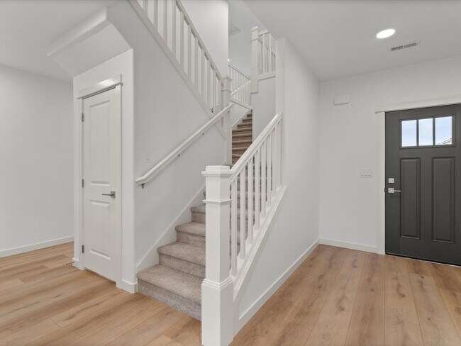 18115 E Barclay Ct, Greenacres, WA 99016 - photo 4