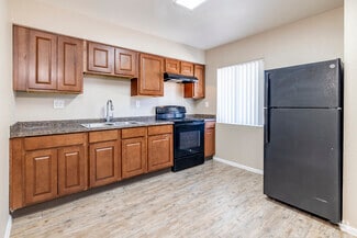 2740 W Colter St, Phoenix, AZ 85017