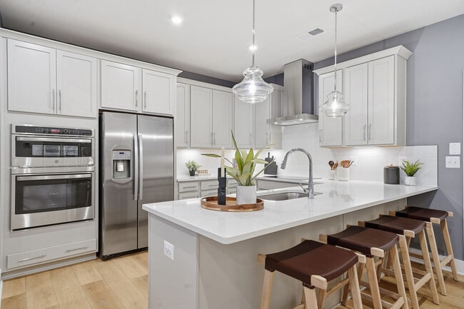 Village at Virginia Center - Condos unit A, Glen Allen, VA 23059 - photo 3