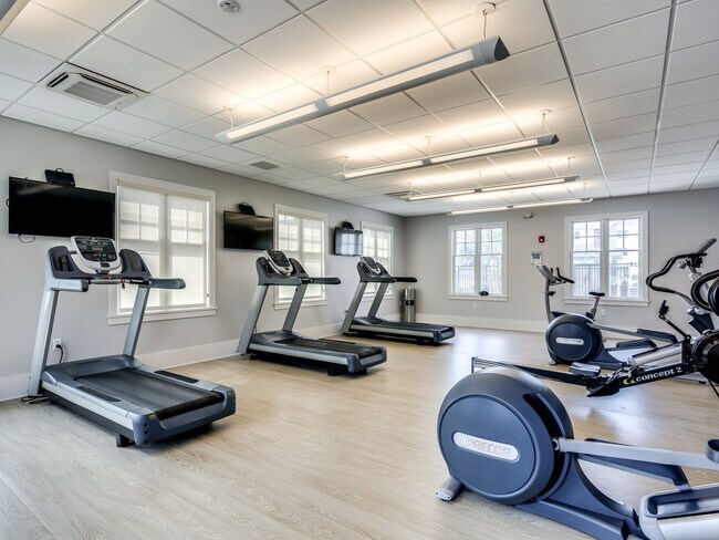 Union Flats, Mechanicsburg, PA 17050 - photo 5