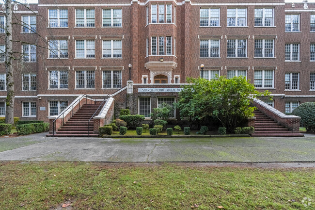 Villa Academy has a beautiful campus full of greenery.