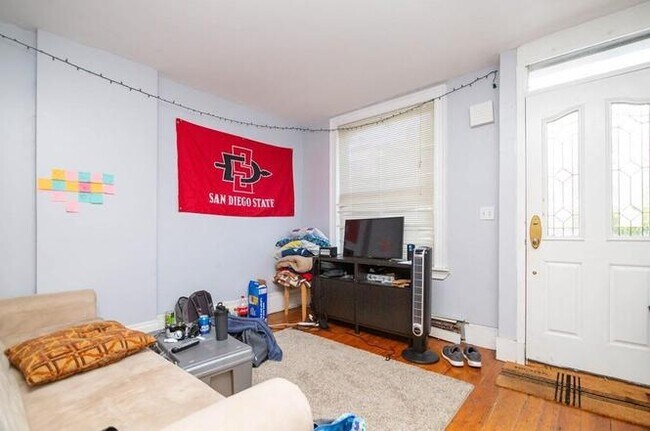 68 Hammond St unit 1, Roxbury Crossing, MA 02120 - photo 4