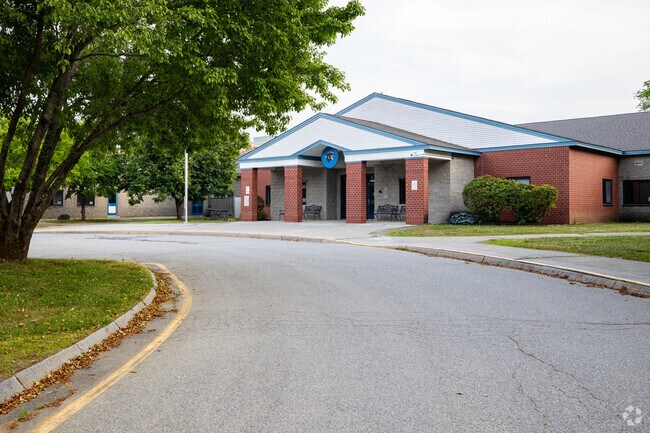 Three Rivers School in Pembroke has an overall grade of C+ on Niche.