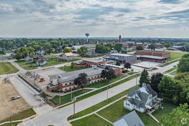 Eldora-New Providence Elementary has a student-to-teacher ratio of 11:1.