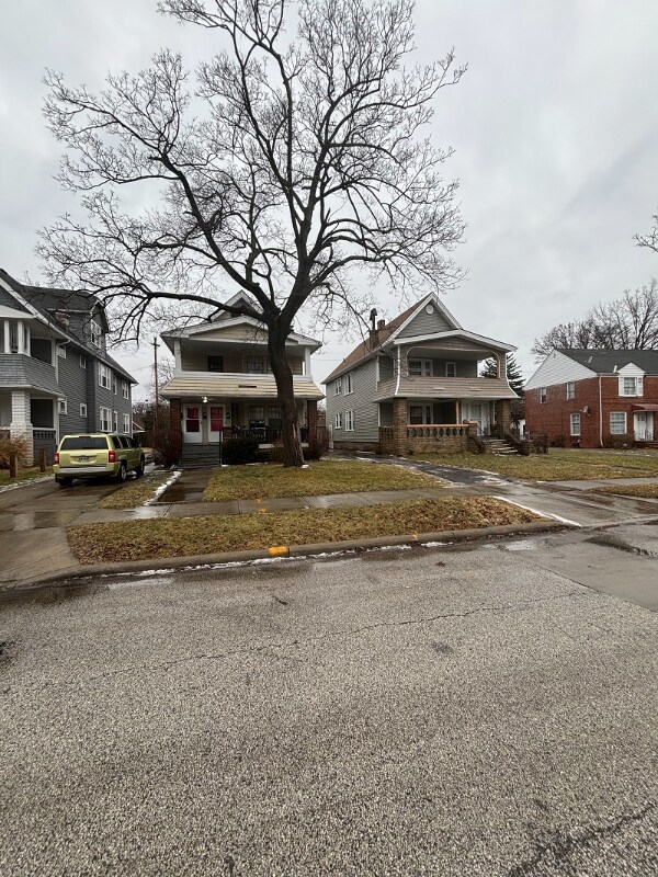 1546 Glenmont Rd Unit 3, East Cleveland, OH 44118