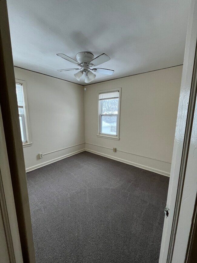 725 S 30th St, Lafayette, IN 47904 - photo 6