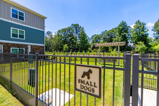 Summer Lake, Smiths Station, AL 36877 - photo 7