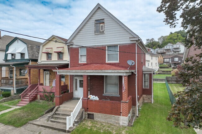 The American foursquare in Pitcairn is a great option for a family who needs more space.