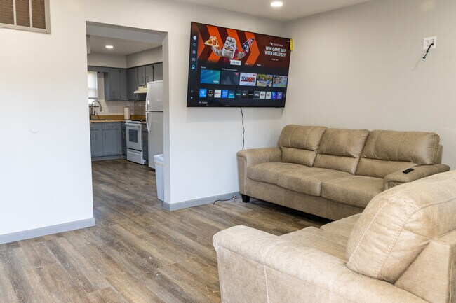 1420 Villa Ct unit A, Middletown, OH 45044 - photo 4