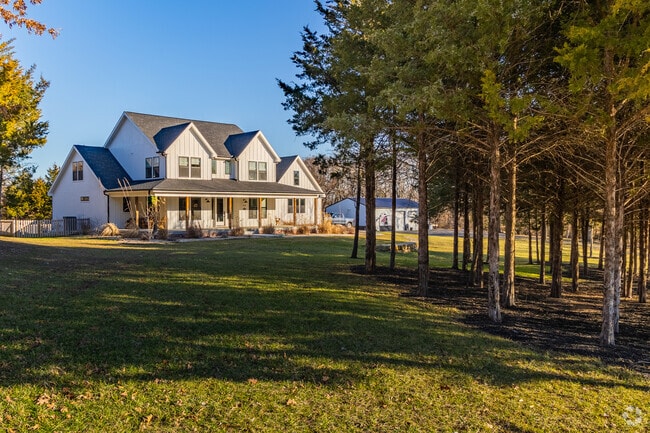 Some homes in Edwardsville sit on large lots.