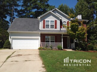 325 Foster Trace Dr, Lawrenceville, GA 30043
