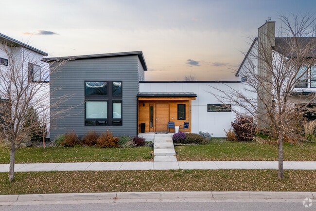 This single-story contemporary South Bozeman home is the perfect blend of comfort and charm.