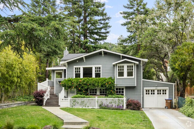 Blithedale Canyon features a wide variety of home styles, many with beautiful front yards.