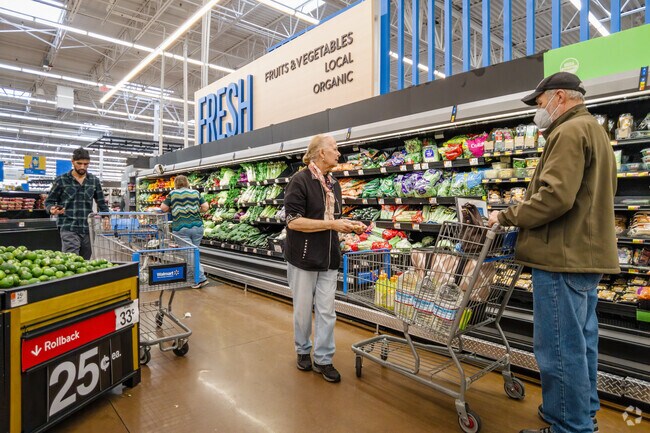 Find plenty of grocery options and more at Walmart in San Jacinto.