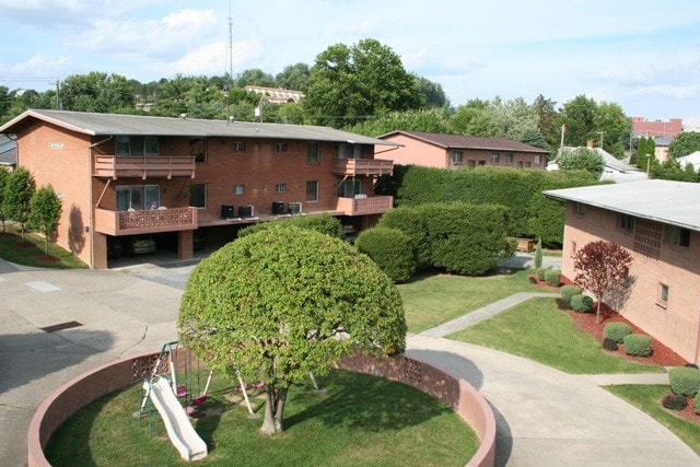 Perilli Apartments - Suncrest, Morgantown, WV 26505 - photo 1