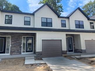 1968 S Shorewoods Ln, Holland, MI 49423