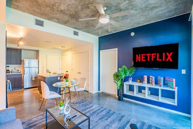 913 N 3rd St unit ID1284702P, Phoenix, AZ 85004 - photo 2