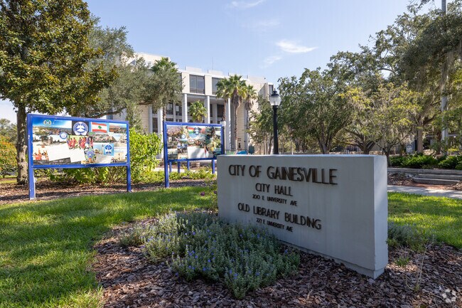 Downtown Gainesville is just a few miles from the Springtree neighborhood.