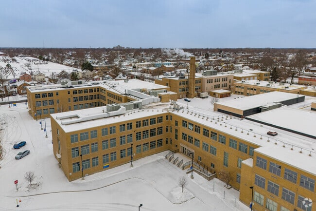 92% of students at Cleveland Hill High School are at least proficient in math.