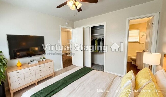 3217 35th St unit B, Lubbock, TX 79413 - photo 2