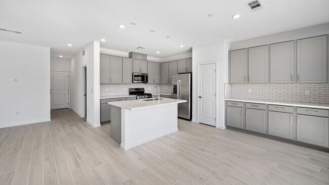 93 Via Franello, Henderson, NV 89011 - photo 4