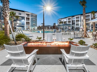 918 Aventine Dr, West Melbourne, FL 32904